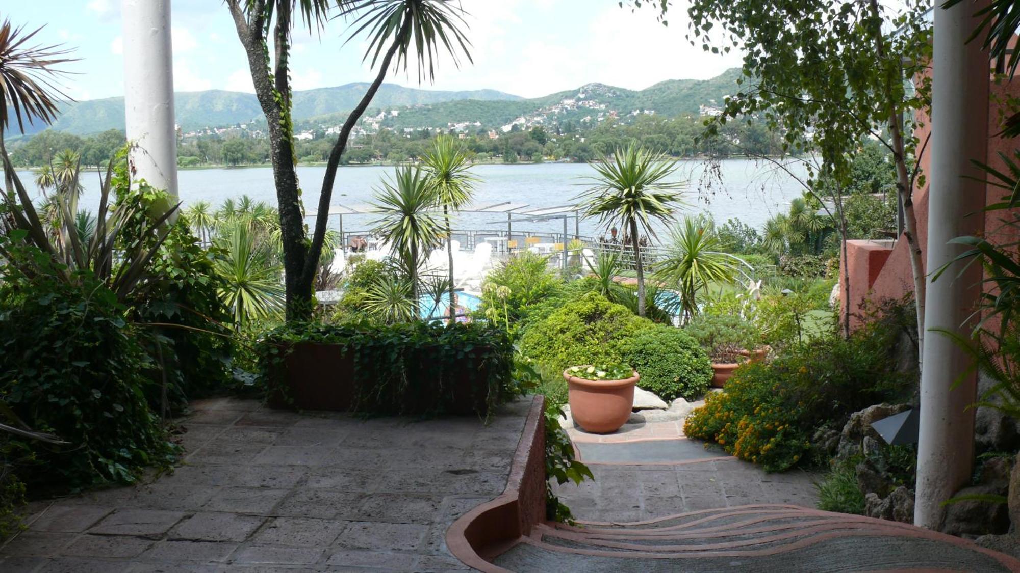 Lake Buenavista Apart Hotel & Suites Villa Carlos Paz Exterior foto